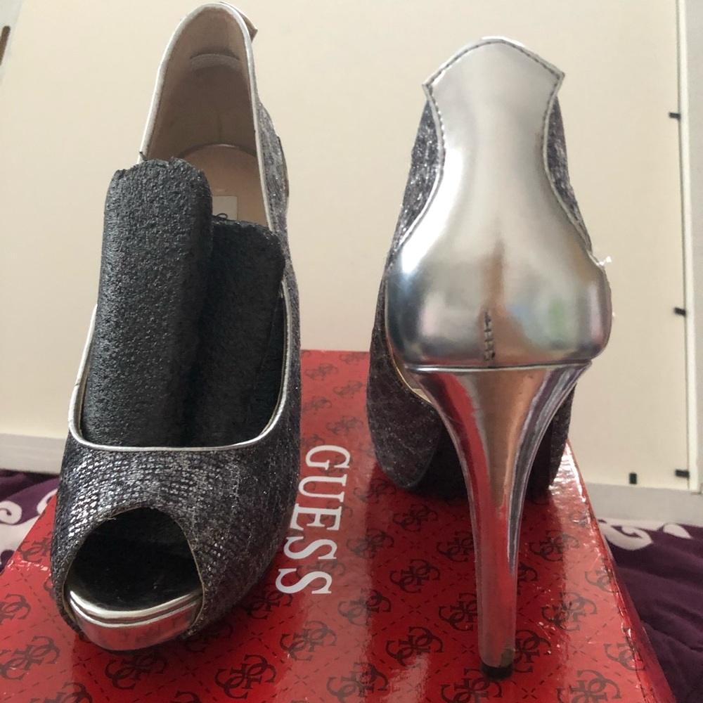 Grey metalic shoes